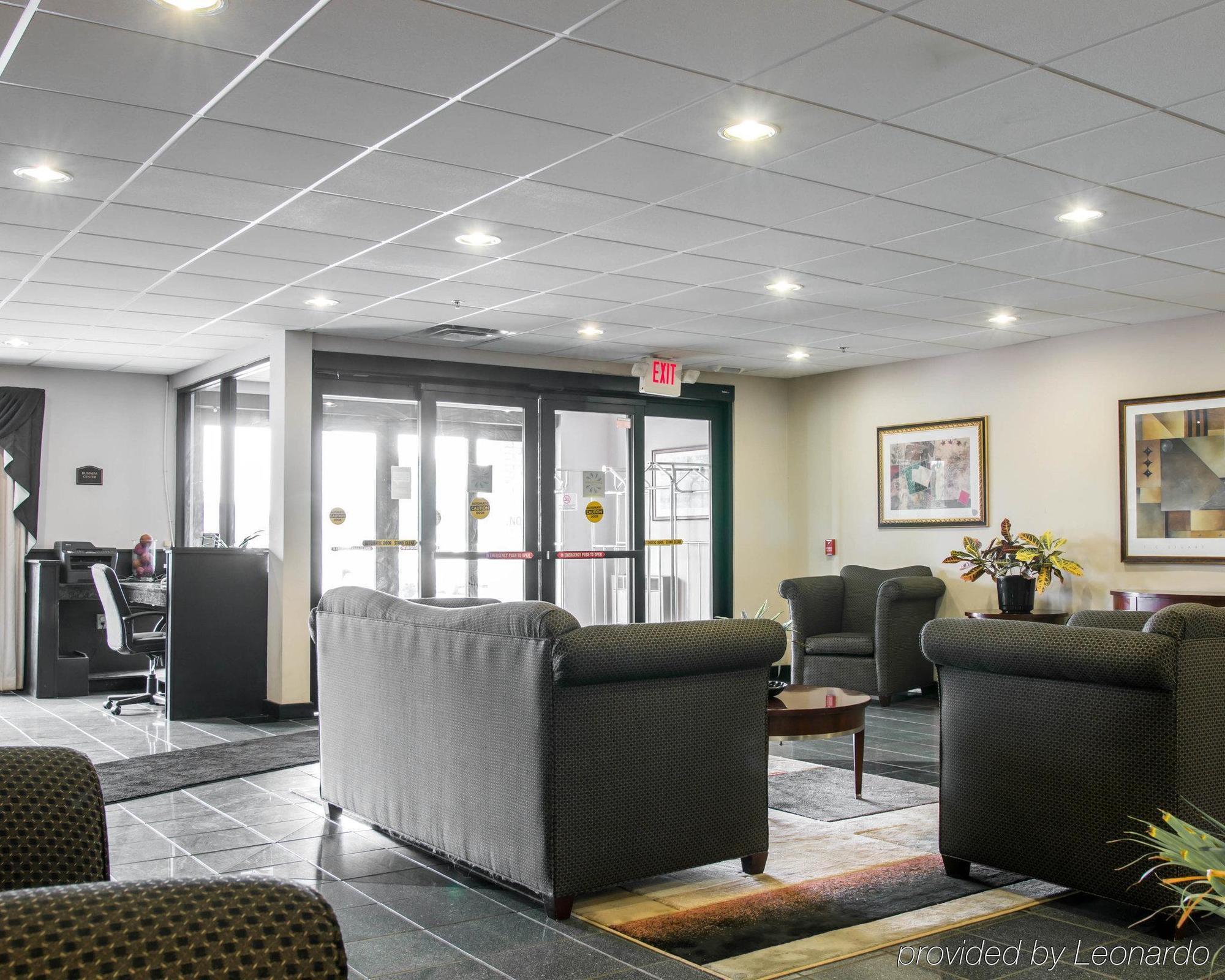 Comfort Suites Wixom Esterno foto