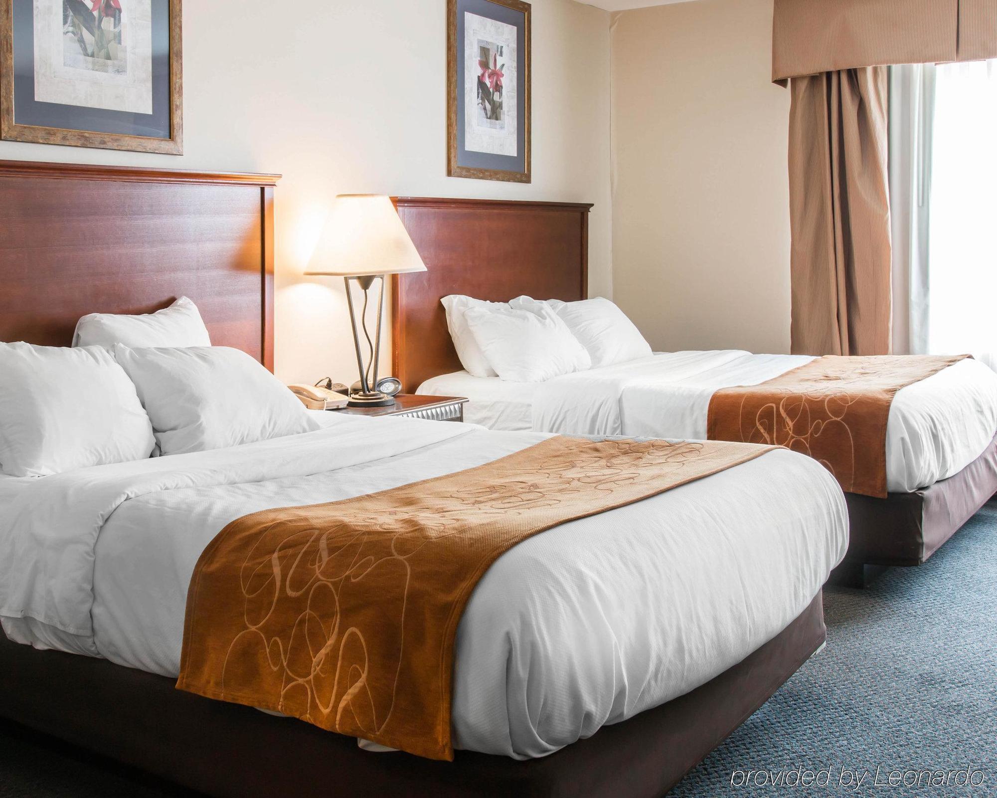Comfort Suites Wixom Esterno foto